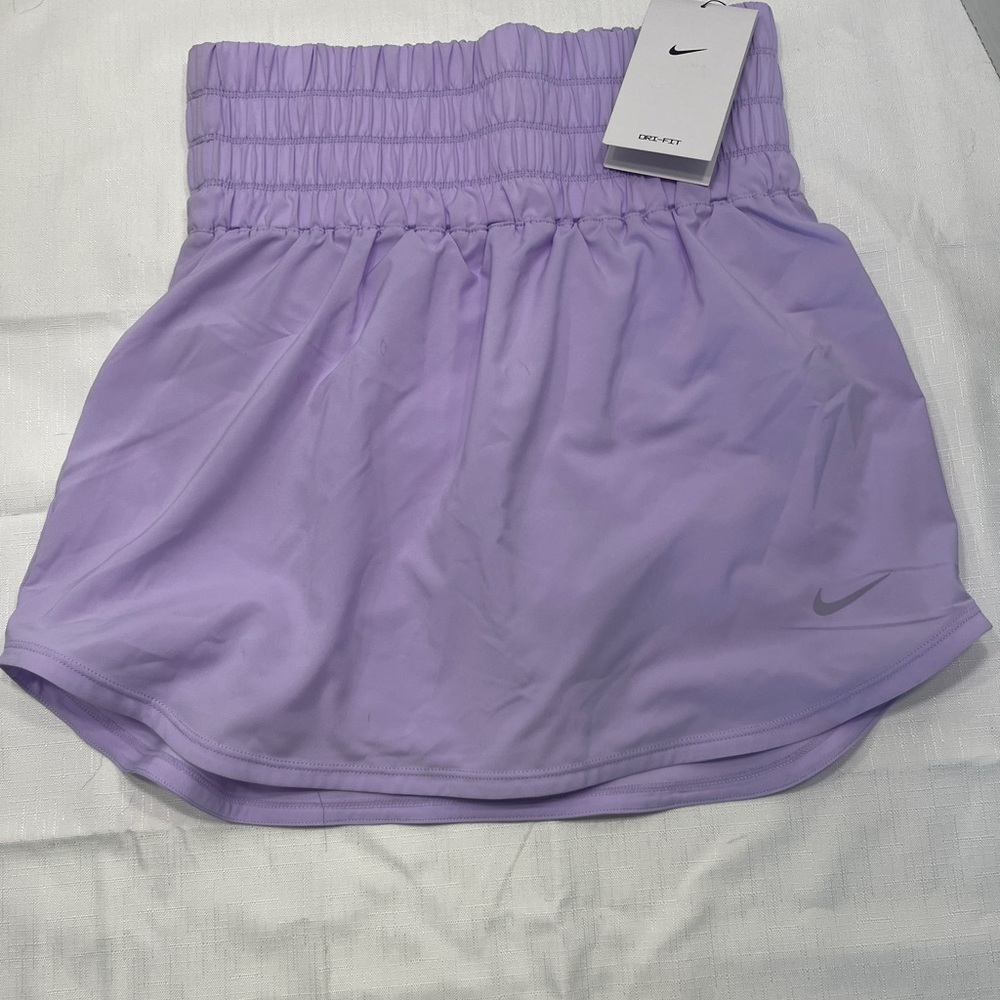 Nike Women's One Dri-Fit High-Waisted Skort Purple Size XS